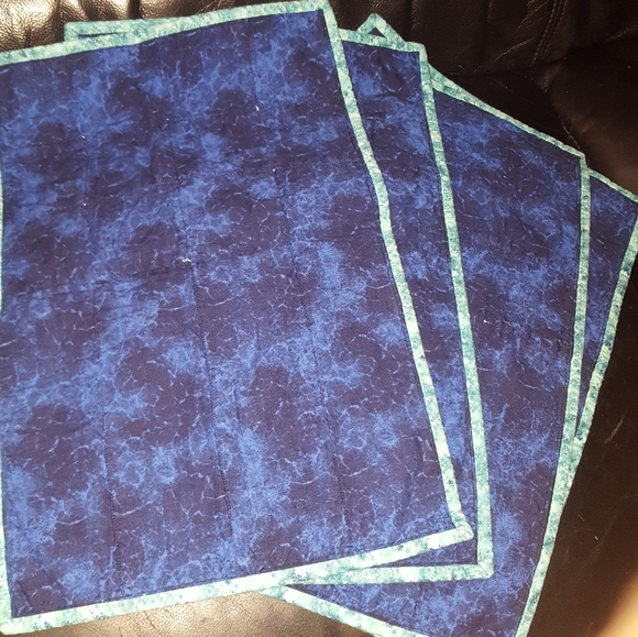 4 Vintage tablecloths 35×50cm each - Picture 3 of 6